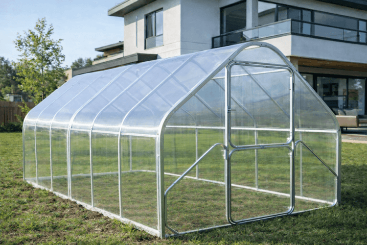 Kasvuhoone Solid House Shape