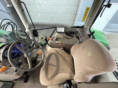 Renditraktor John Deere 6125R 8716TH kabiin